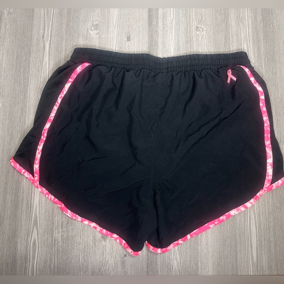 Under Armour Shorts - Black/Pink - Pink Ribbon - Picture 2 of 5